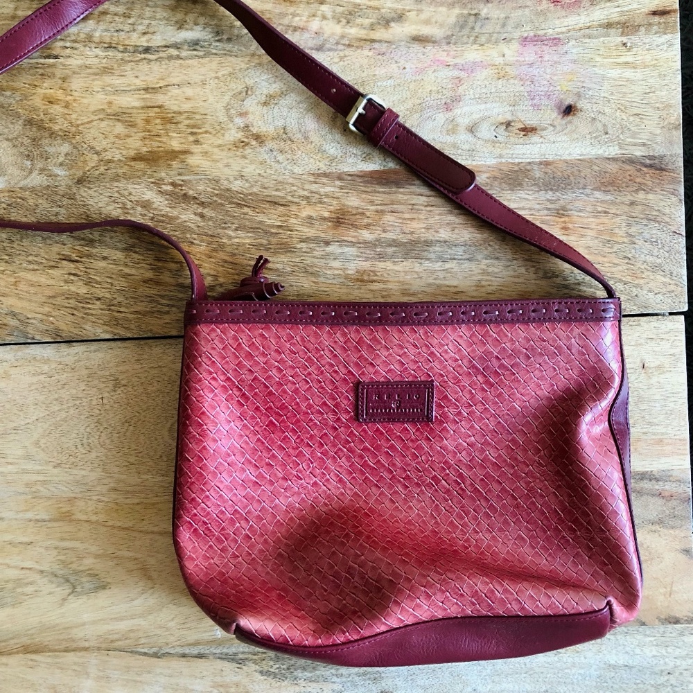 Vintage Relic Brand Leathers Red Leather Shoulder Bag